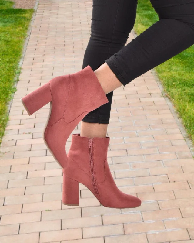 Raea Cedar Wood Boots